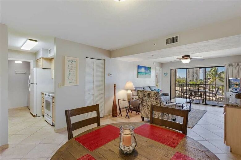 Santa Maria 306 - Three Bedroom Condo