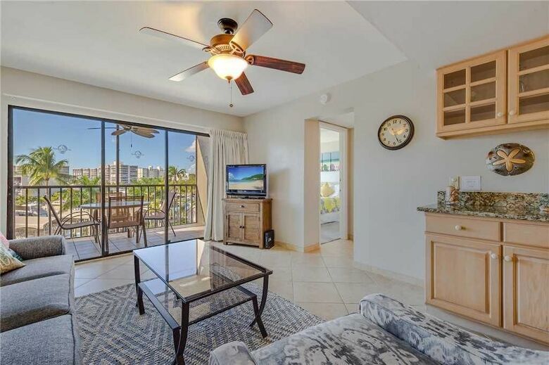 Santa Maria 306 - Three Bedroom Condo