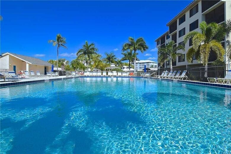 Santa Maria 208 - Two Bedroom Condo