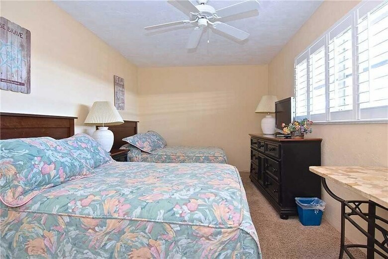 Jamaica Royale 101 - Two Bedroom Condo