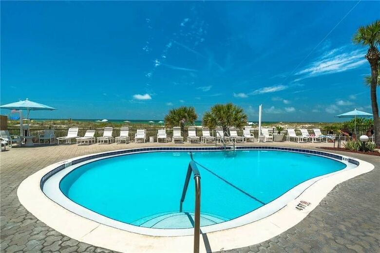Madeira Norte 206 - Two Bedroom Condo