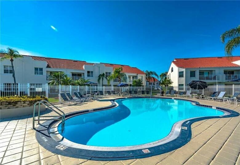 Vista Verde East 5137 - Two Bedroom Condo