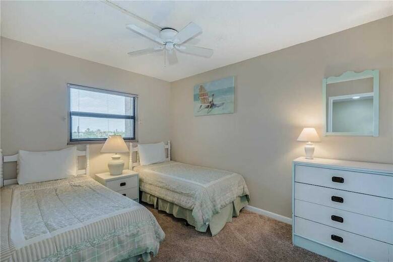 Las Brisas 306 - Three Bedroom Condo