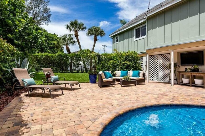 Miramar 124 Lower Unit - Studio Home