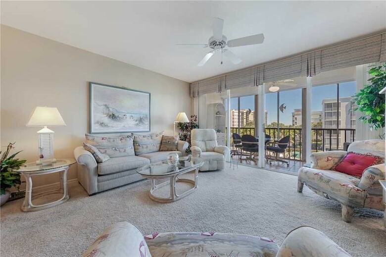 Hibiscus Pointe 733 - Two Bedroom Condo