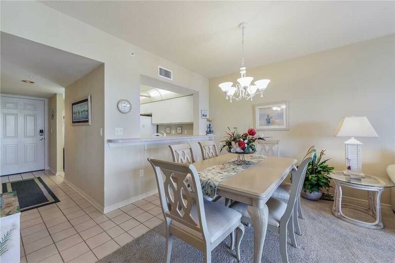 Hibiscus Pointe 733 - Two Bedroom Condo