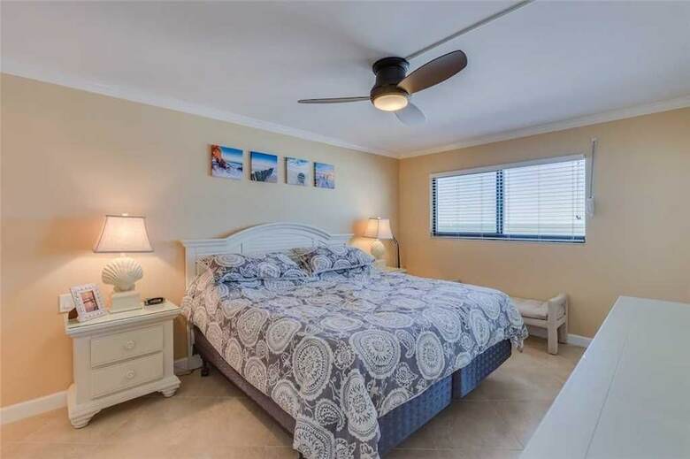 Sunset 704 - Two Bedroom Condo