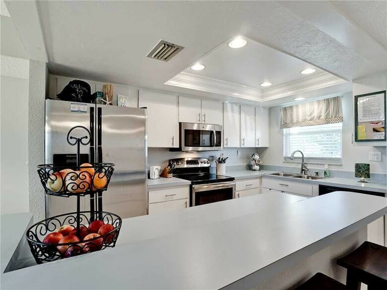 Inlet 21 - Two Bedroom Condo