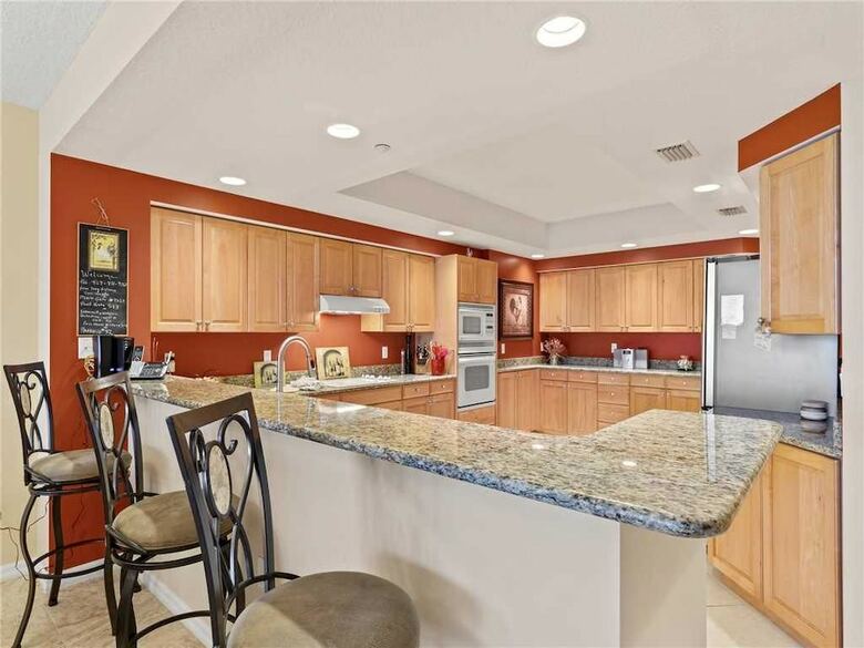 La Vistana 703 - Three Bedroom Condo