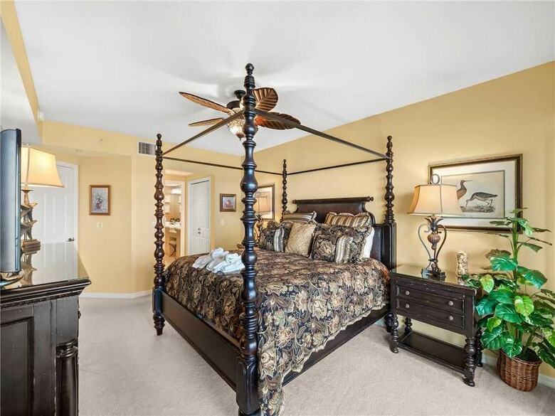 La Vistana 703 - Three Bedroom Condo
