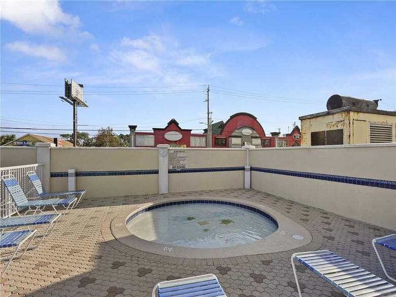 Majestic 1708 West Tower I - Studio Condo