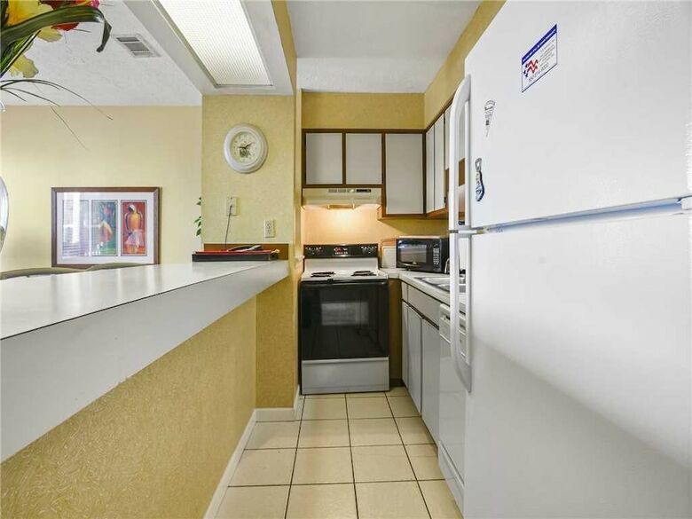 Sunswept 109 - One Bedroom Condo