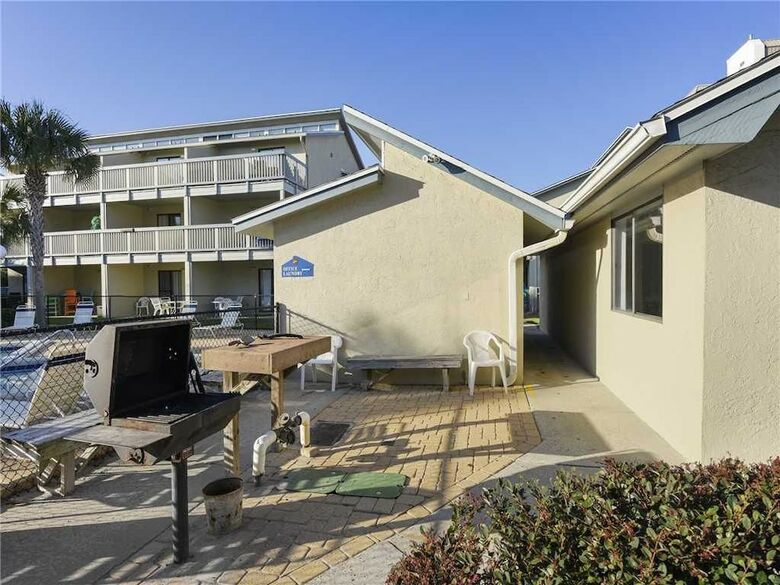 Sunswept 109 - One Bedroom Condo