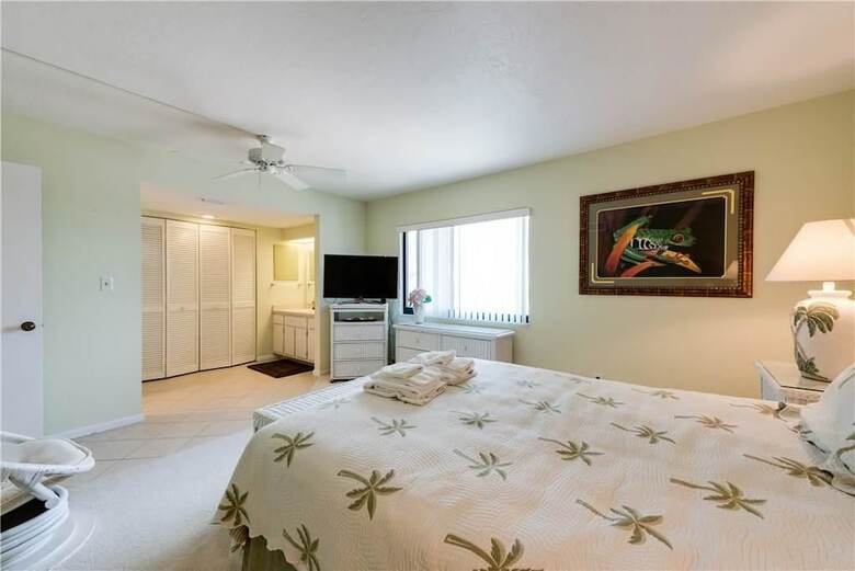Pelican Watch 208 - Two Bedroom Condo