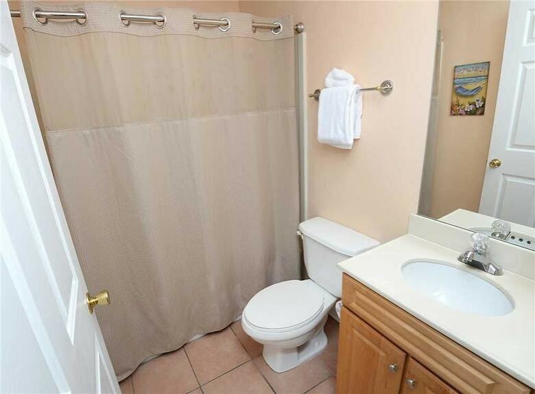 Twin Palms 1703 - One Bedroom Condo