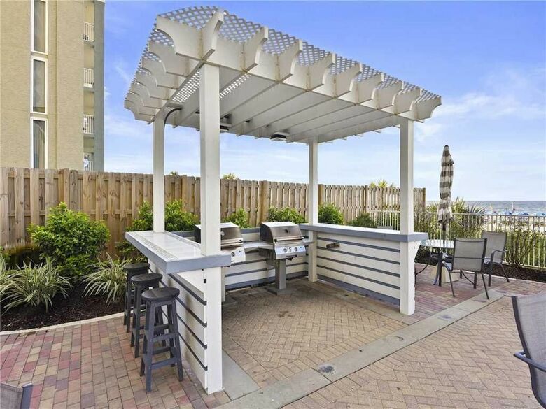 Twin Palms 1703 - One Bedroom Condo