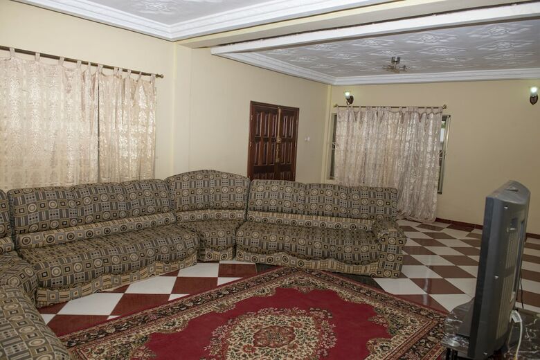 Hotel Infinity Guest House