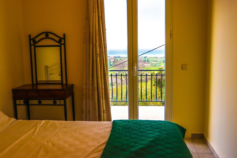 Orizontas Studios And Apartments