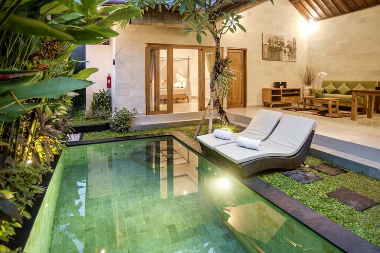 Sandi Agung Villa Bidadari