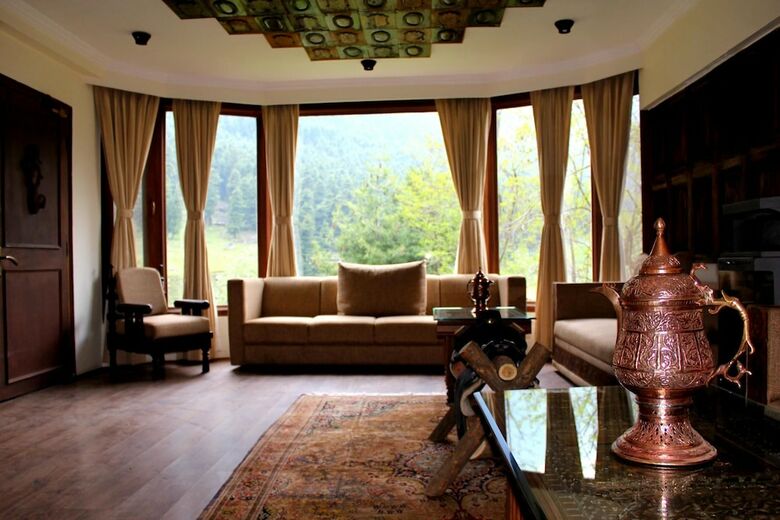 Hotel The Villagio Pahalgam