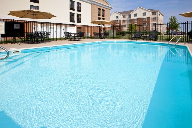 Hotel Holiday Inn Express Indianapolis Airport