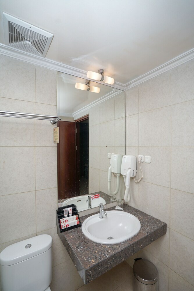 Oyo 402 Rio Cityhotel
