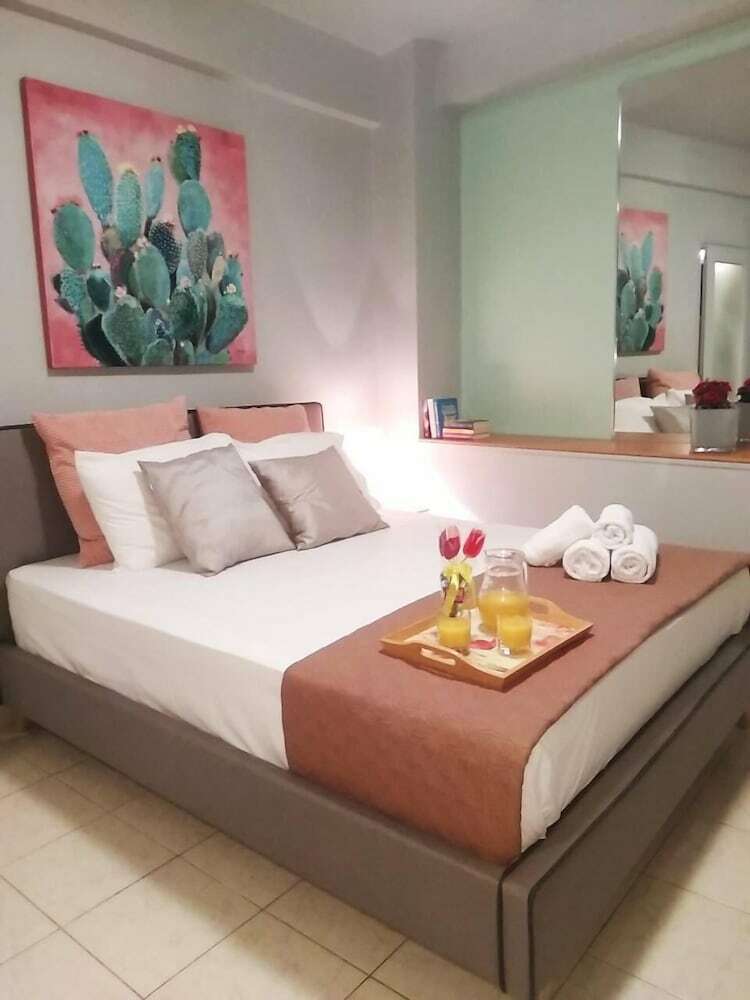 Ellie's Cozy Apartment