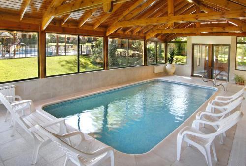 Lodge Caba�as Steinhaus