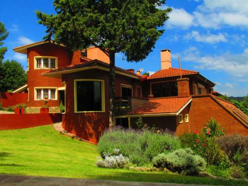 Chalet Suisse Posada & Spa
