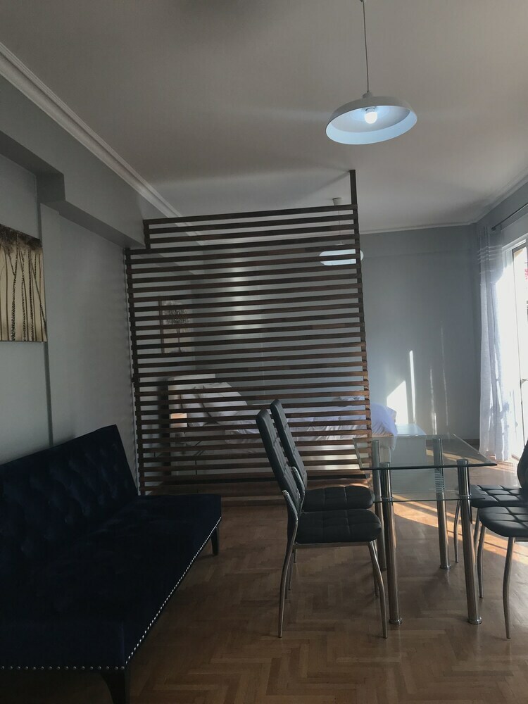 City Life Apartment In Athens Heart