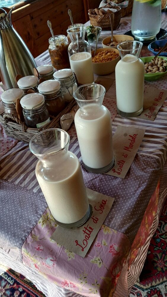 Bed & Breakfast Villa De Luccheri