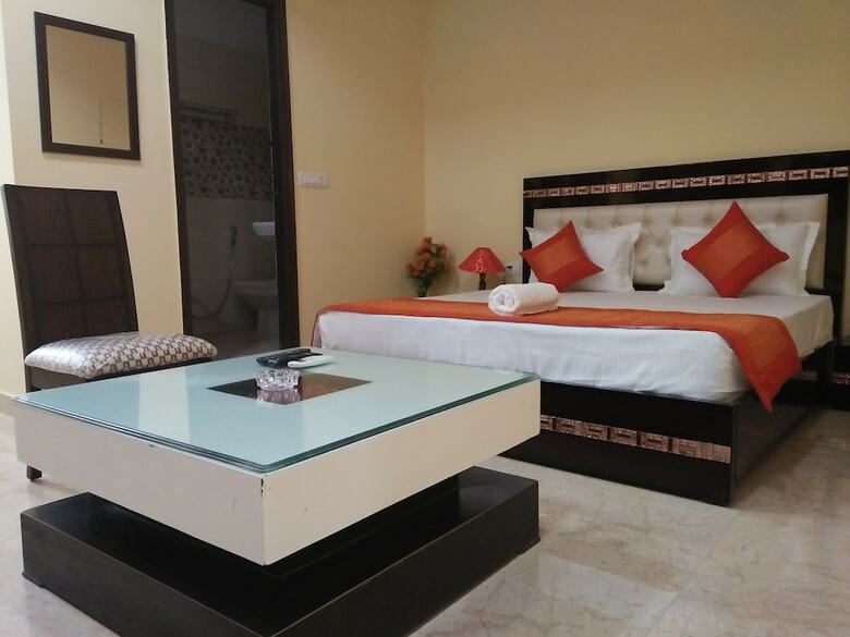 Srm Hotel Ashoka Palace