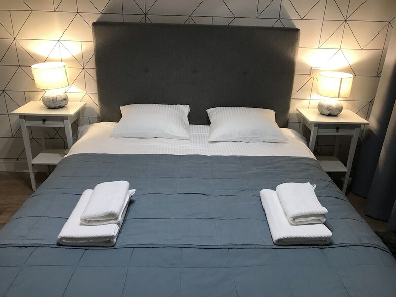 Crystal Apartments