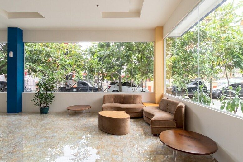 Hotel Oyo 436 Raz Residence
