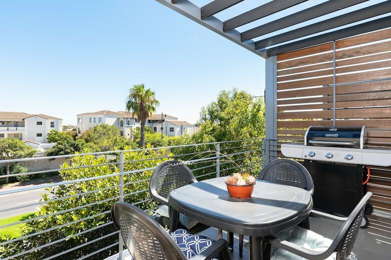 Apartamentos Quay North 303