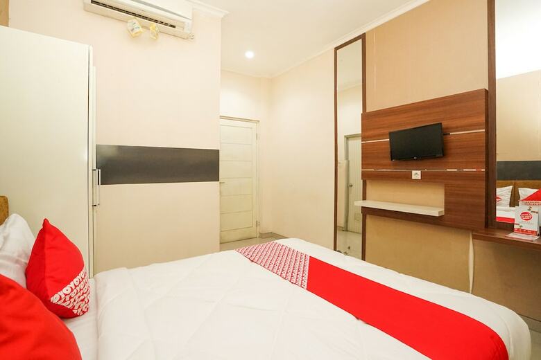 Hotel Oyo 450 Semampir Residence
