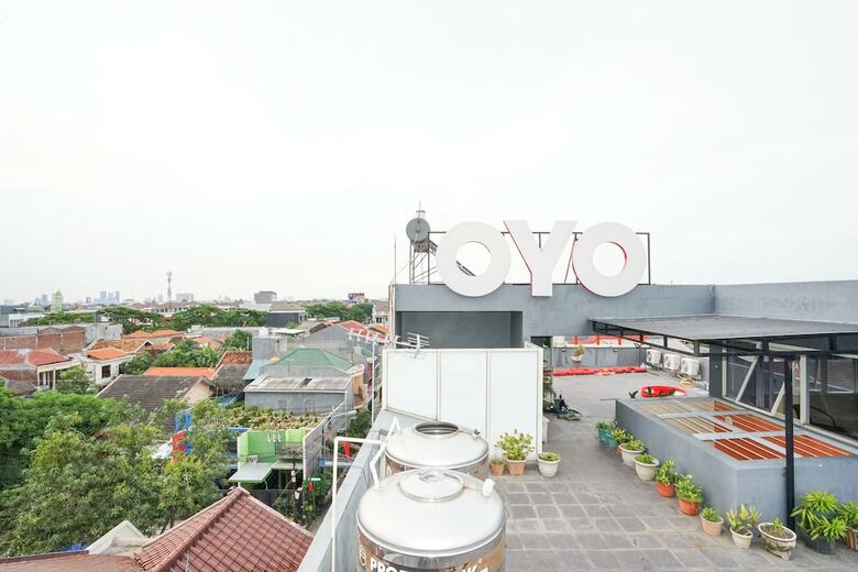Hotel Oyo 450 Semampir Residence