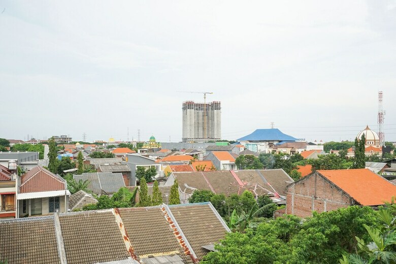 Hotel Oyo 450 Semampir Residence