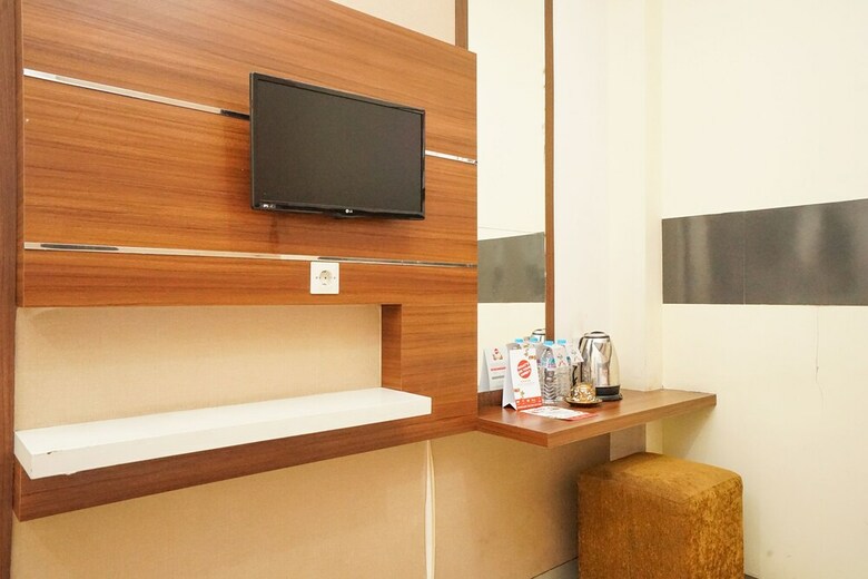 Hotel Oyo 450 Semampir Residence