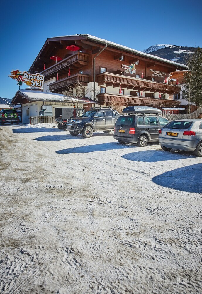 Apartamentos Appartements Forsthaus