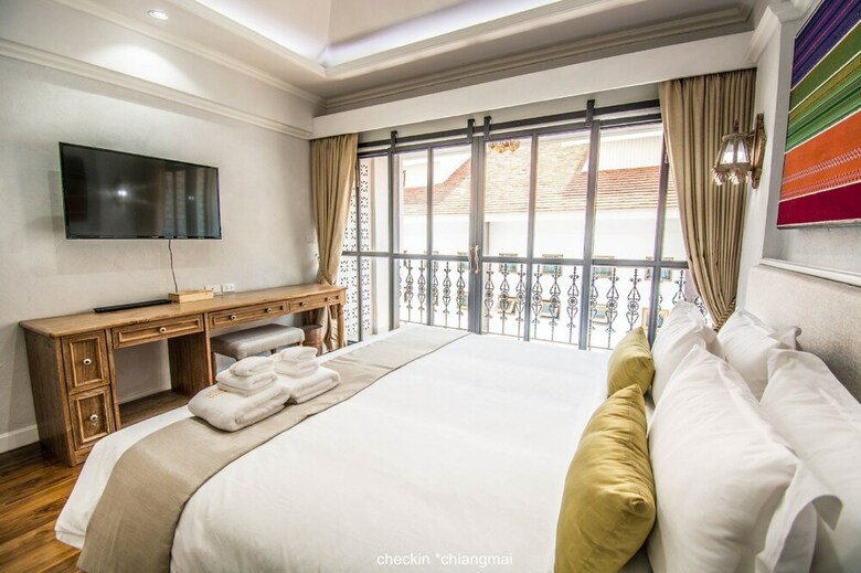 Lanna Oriental Hotel