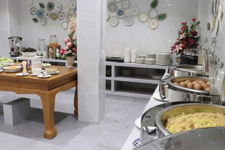 Lanna Oriental Hotel
