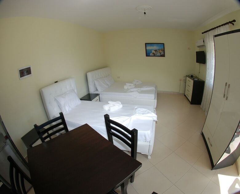 Rama Apartments