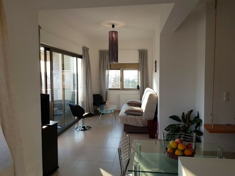 Iriana's Apartments In Center