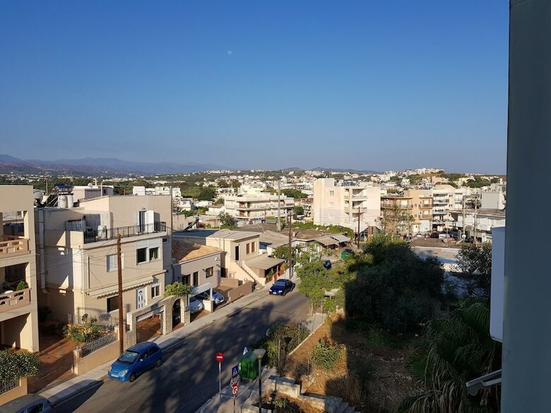Iriana's Apartments In Center