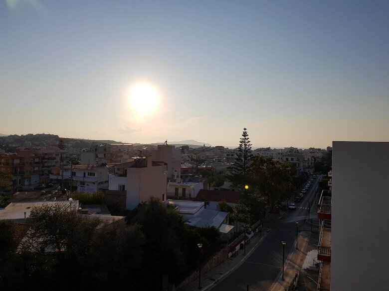 Iriana's Apartments In Center