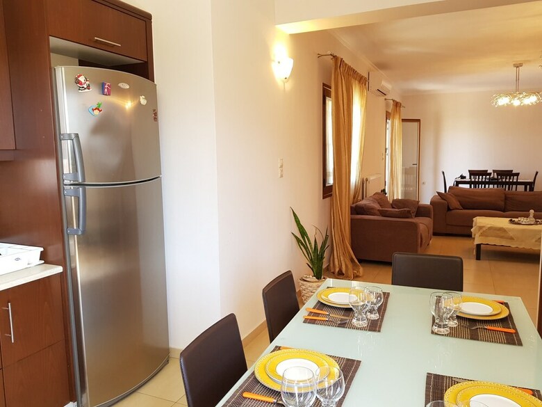 Modern Apartment In Chania
