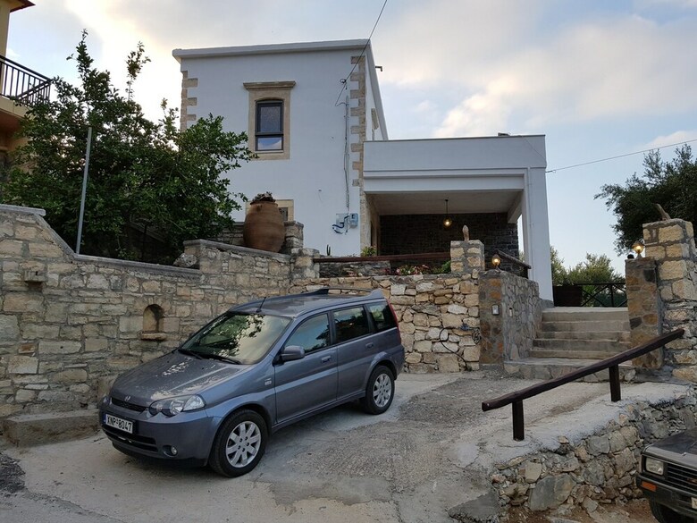 Traditional Villa In Fres