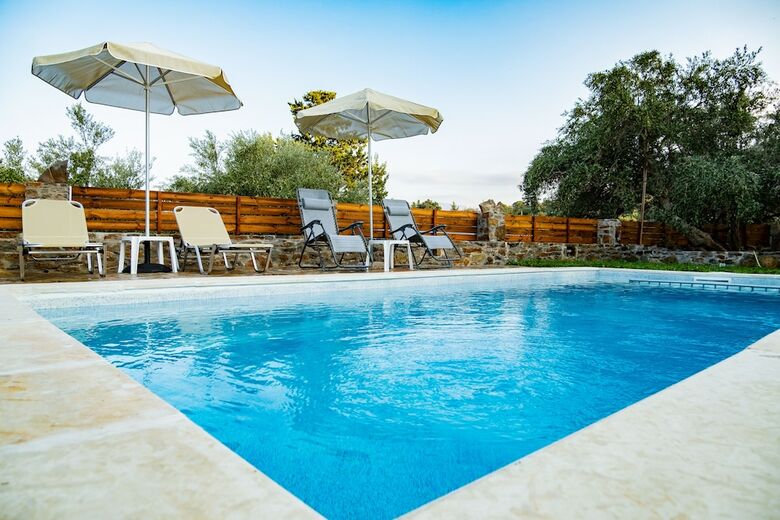Traditional Villa In Fres