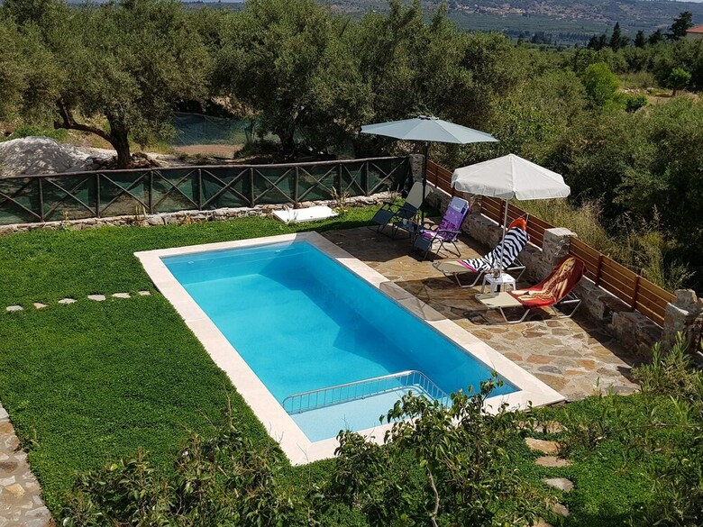Traditional Villa In Fres
